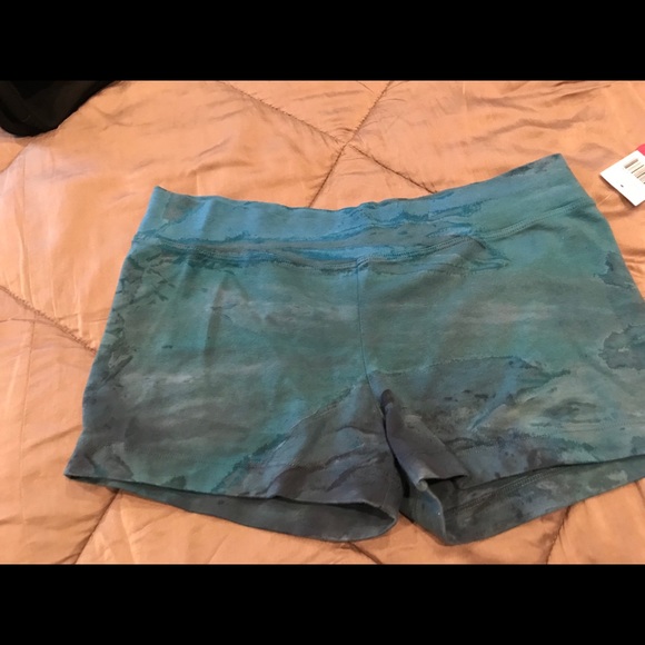 hard tail booty shorts